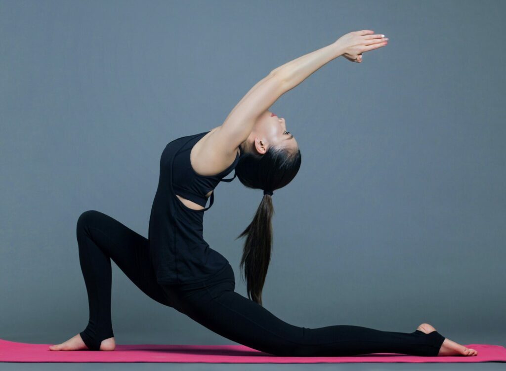 Burglar Does Yoga Before Break-In