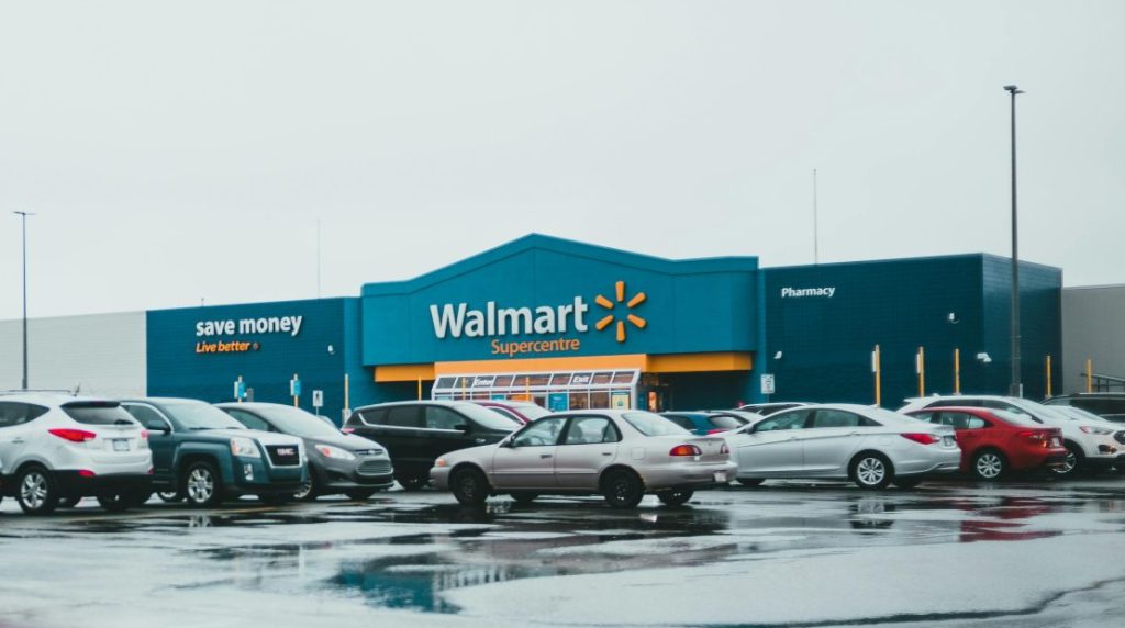 Runaway Teen Spends 2 Nights in Walmart T...