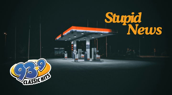 Entire Band Quits and Abandons Singer at ...